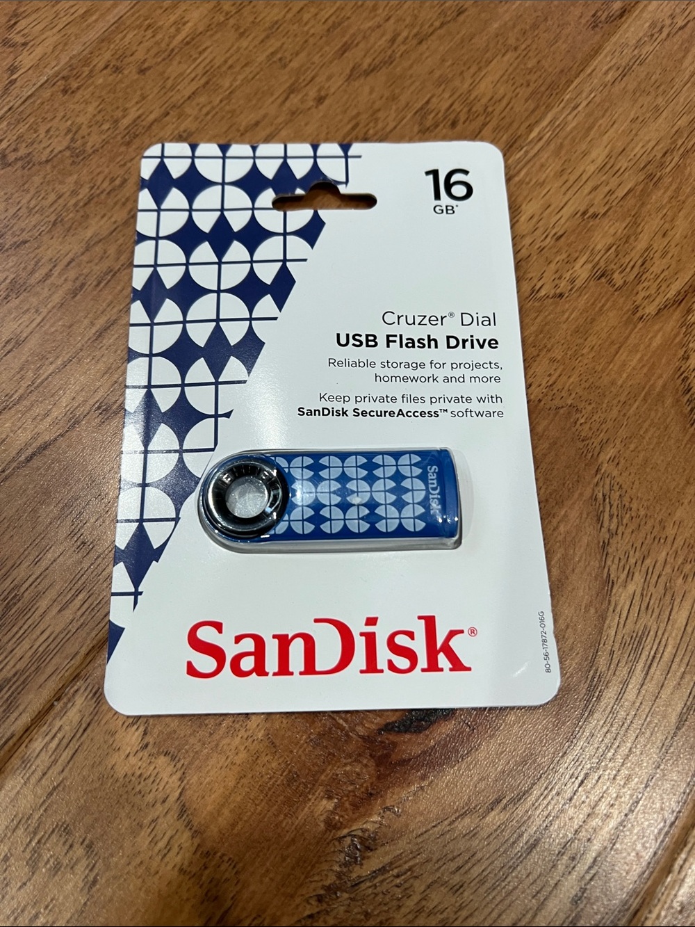 Sandisk USB Flash Drive - Blue and Silver Swivel Design 16GB- lot of 9